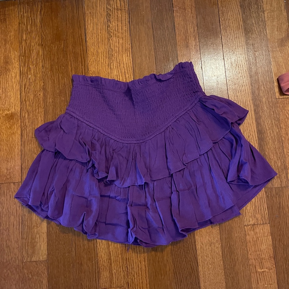 Vestique Ruffle Skirt